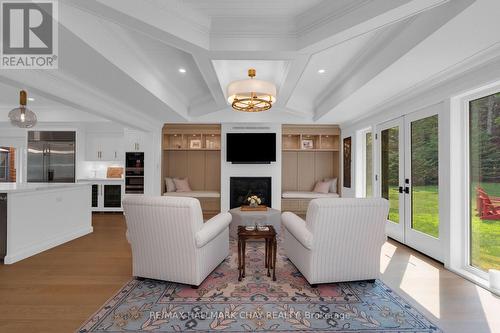 1319 Wolf Circle, Algonquin Highlands, ON - Indoor Photo Showing Living Room With Fireplace