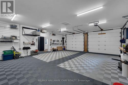 1319 Wolf Circle, Algonquin Highlands, ON - Indoor Photo Showing Garage