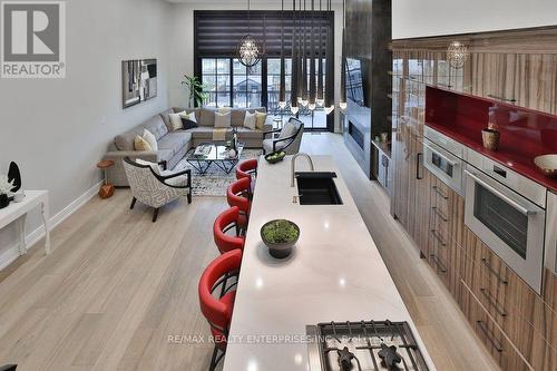 47 Thirteenth Street, Toronto, ON - Indoor