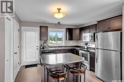 68 4850 Harbour Landing Drive, Regina, SK - Indoor Photo Showing Kitchen