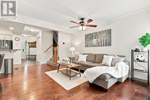 20 Werstine Terrace, Cambridge, ON - Indoor Photo Showing Living Room