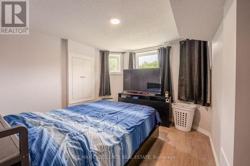 48 Ridgemore Crescent, Brampton, ON - Indoor Photo Showing Bedroom