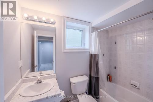 48 Ridgemore Crescent, Brampton, ON - Indoor Photo Showing Bathroom