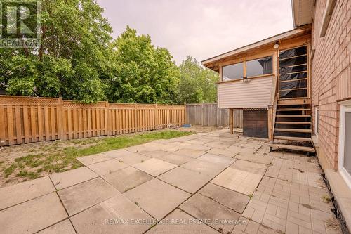 48 Ridgemore Crescent, Brampton, ON - Outdoor