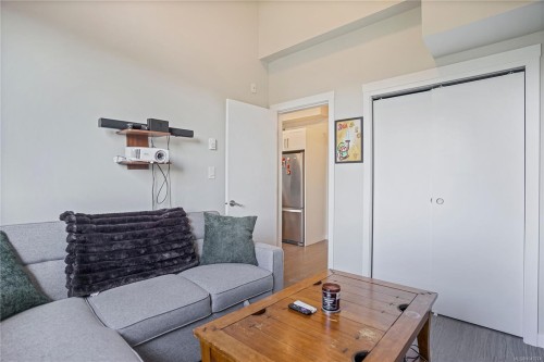 #608-2843 Jacklin Rd, Langford, BC - Indoor Photo Showing Living Room