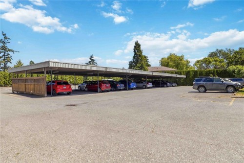 #220-3225 Eldon Pl, Saanich, BC - Outdoor