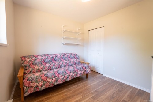 725 Applegate Rd, Campbell River, BC 