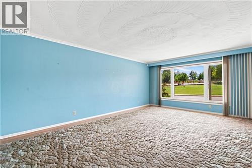 1418 Queens Boulevard, Kitchener, ON - Indoor Photo Showing Other Room