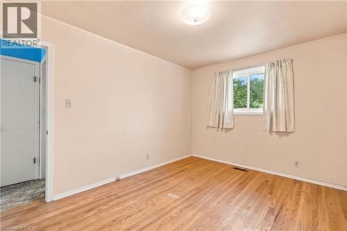 1418 Queens Boulevard, Kitchener, ON - Indoor Photo Showing Other Room