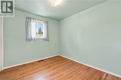 1418 Queens Boulevard, Kitchener, ON - Indoor Photo Showing Other Room