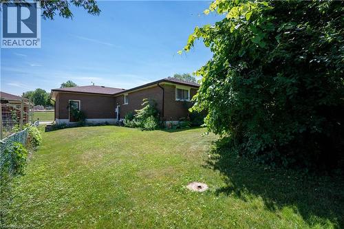 1418 Queens Boulevard, Kitchener, ON - Outdoor
