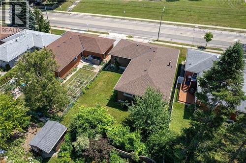 1418 Queens Boulevard, Kitchener, ON - Outdoor