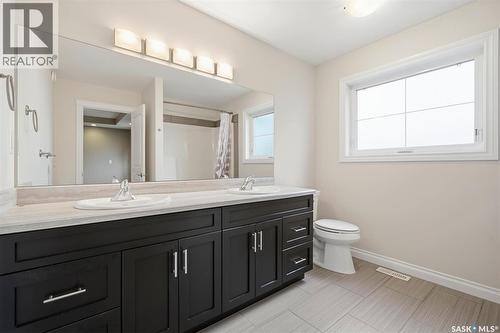 305 315 Zary Road, Saskatoon, SK - Indoor Photo Showing Bathroom
