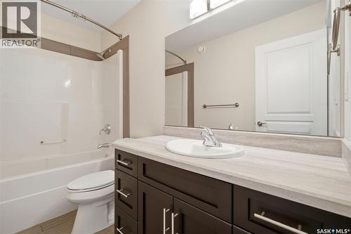 305 315 Zary Road, Saskatoon, SK - Indoor Photo Showing Bathroom