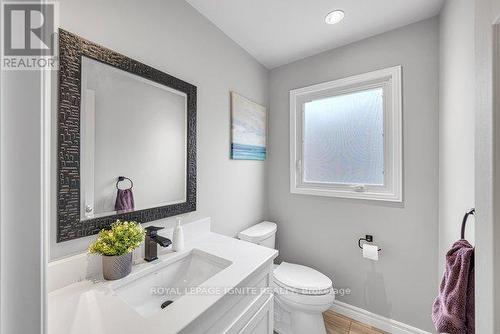 1003 Maury Crescent, Pickering, ON - Indoor Photo Showing Bathroom