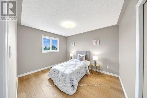1003 Maury Crescent, Pickering, ON - Indoor Photo Showing Bedroom