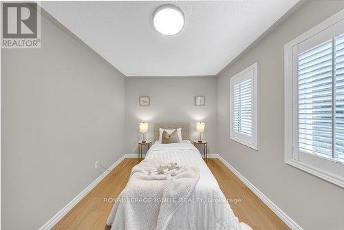 1003 Maury Crescent, Pickering, ON - Indoor Photo Showing Bedroom
