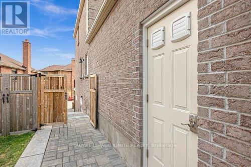 1003 Maury Crescent, Pickering, ON - Outdoor With Exterior