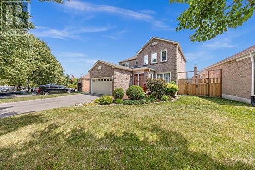 1003 Maury Crescent, Pickering, ON - Outdoor