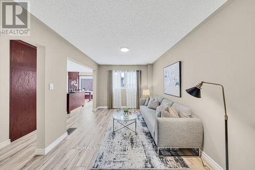 1003 Maury Crescent, Pickering, ON - Indoor
