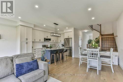 6682 Hayward Drive, London South (South V), ON - Indoor