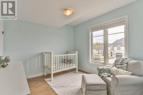 6682 Hayward Drive, London South (South V), ON - Indoor Photo Showing Bedroom