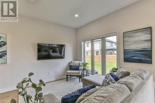 6682 Hayward Drive, London South (South V), ON - Indoor Photo Showing Other Room