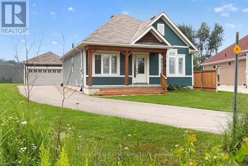 74 ROBERT STREET S  Wasaga Beach, ON L9Z 2Y2