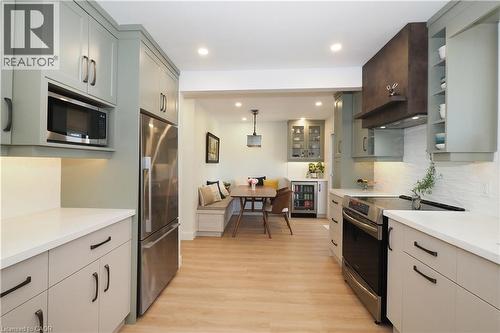 784 Elizabeth Street, Kitchener, ON - Indoor Photo Showing Kitchen With Upgraded Kitchen