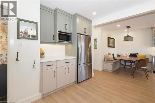 784 Elizabeth Street, Kitchener, ON - Indoor Photo Showing Kitchen