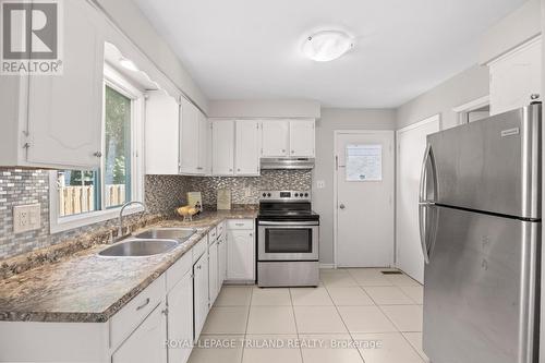 1769 Aldersbrook Road, London North (North F), ON - Indoor Photo Showing Kitchen With Double Sink