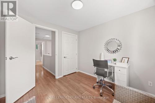 1769 Aldersbrook Road, London North (North F), ON - Indoor Photo Showing Office