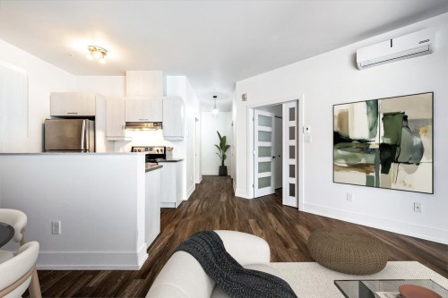 Vue d'ensemble - 207-7085 Rue De Lunan, Brossard, QC - Indoor Photo Showing Kitchen