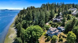 1231 Sutherland Dr Cowichan Bay, BC V0R 1N2