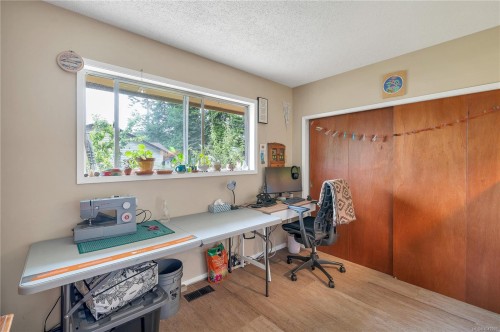 3479 Fraser Rd, Courtenay, BC 