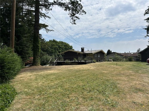 3479 Fraser Rd, Courtenay, BC 