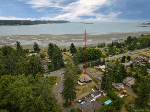 3479 Fraser Rd, Courtenay, BC 