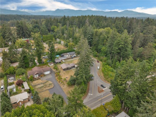 3479 Fraser Rd, Courtenay, BC 