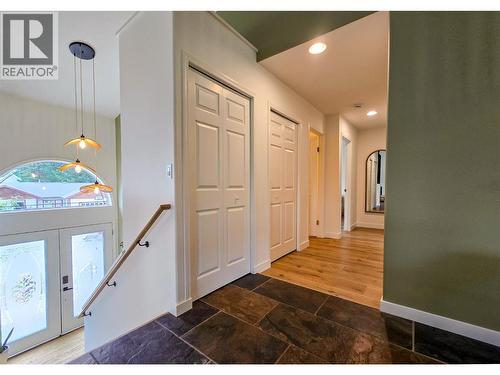 781 Westridge Drive, Invermere, BC - Indoor Photo Showing Other Room