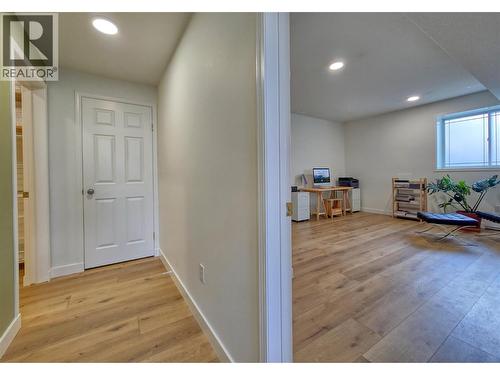 781 Westridge Drive, Invermere, BC - Indoor Photo Showing Other Room