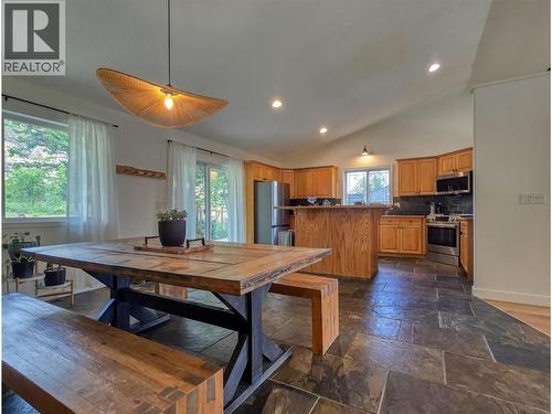 781 Westridge Drive, Invermere, BC - Indoor Photo Showing Dining Room