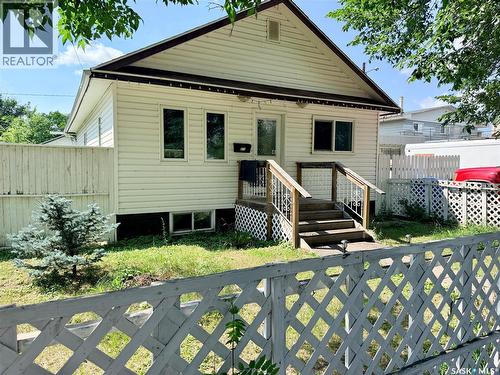 971 109th STREET  North Battleford, SK S9A 2E1