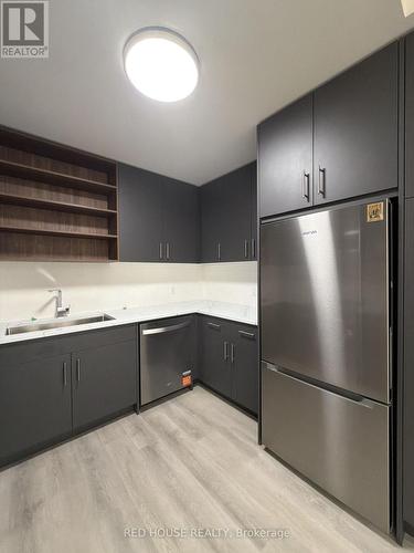 131 Everett Common, St. Catharines, ON - Indoor Photo Showing Kitchen