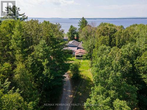 19B MOORES BEACH ROAD  Whitewater Region, ON K0J 2L0