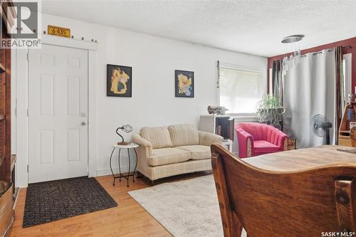 700 Argyle Street, Regina, SK - Indoor