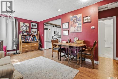 700 Argyle Street, Regina, SK - Indoor