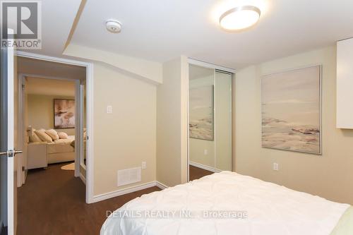B - 2151 Lambeth Walk, Ottawa, ON - Indoor Photo Showing Bedroom
