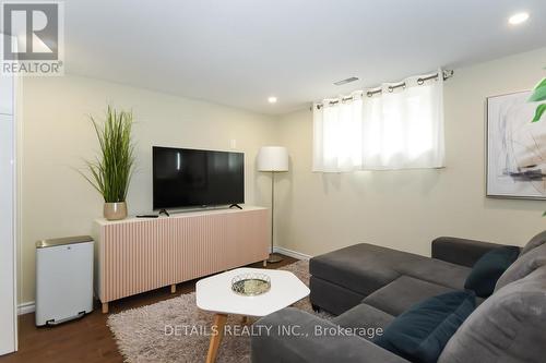 B - 2151 Lambeth Walk, Ottawa, ON - Indoor Photo Showing Living Room