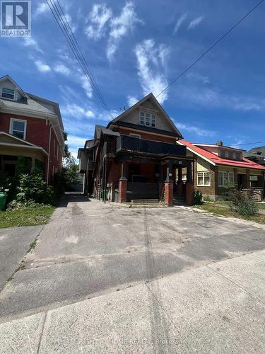 541 AYLMER STREET N  Peterborough, ON K9H 3W6