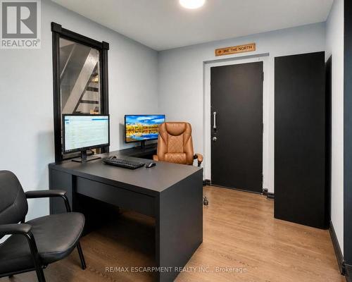 350 Sherman Avenue N, Hamilton, ON 